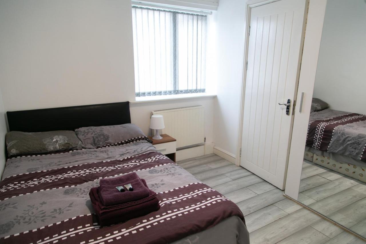Hills View Apartments Manchester Dış mekan fotoğraf